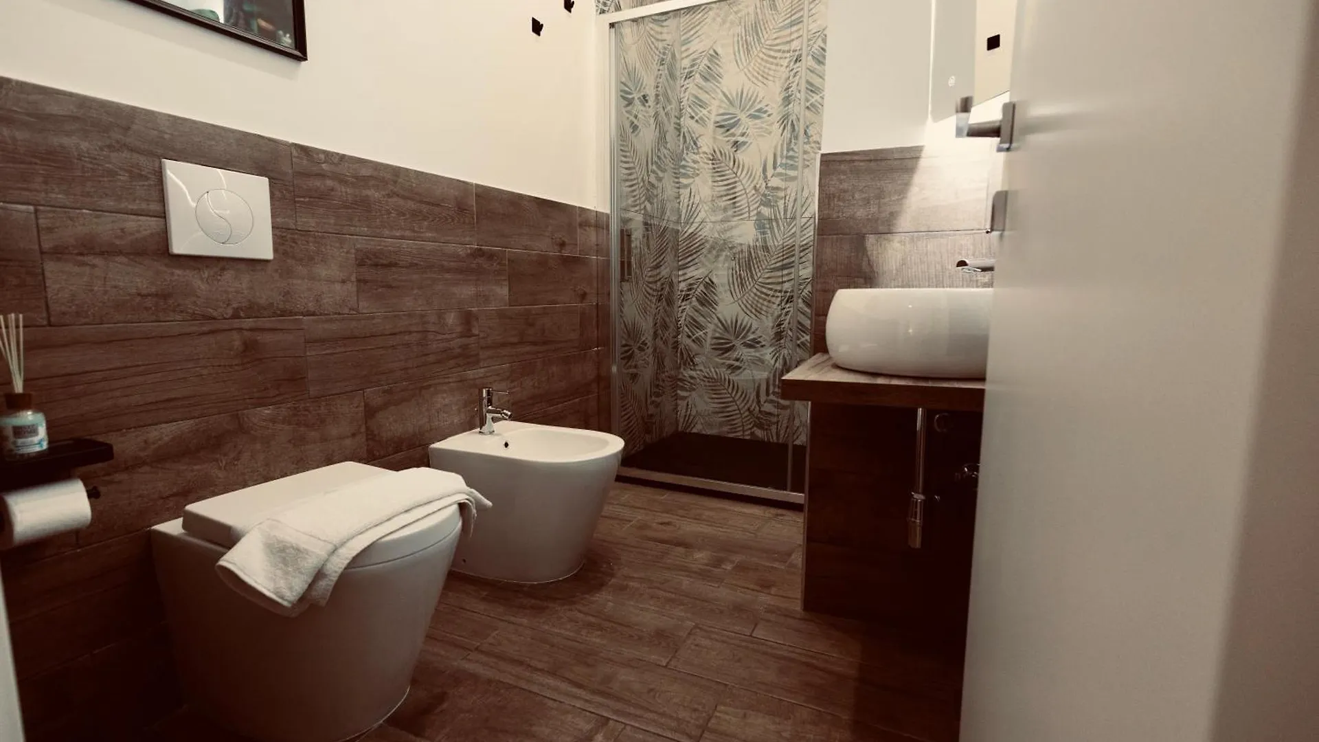 باليرمو Elene Suites Soggiorno Mediterraneo فندق مبيت وإفطار